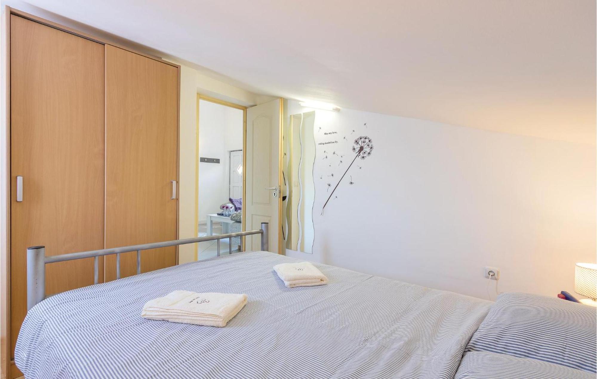 Amazing Apartment In Medulin With Wifi Exterior photo